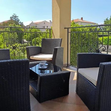Apartament Exquisite And Stylish Krk With Balcony - Two Bedroom With Balcony *